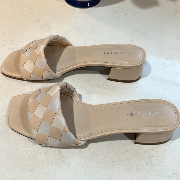 Marc Fischer sandals - Picture 2 of 6